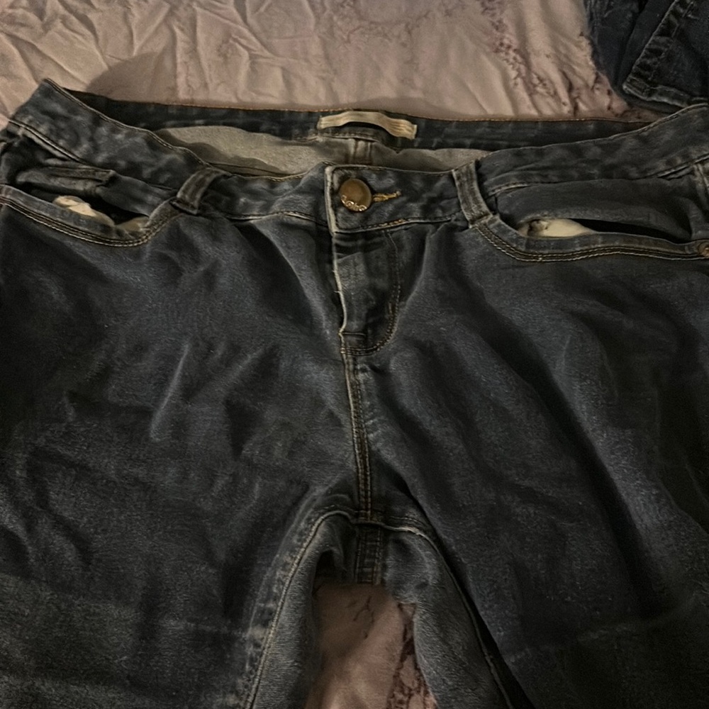 Jeans
